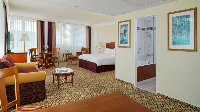 <b>Leipzig Marriott Hotel Room</b>. Images powered by <a href="https://www.leonardoworldwide.com/" title="Leonardo Worldwide" target="_blank">Leonardo</a>.