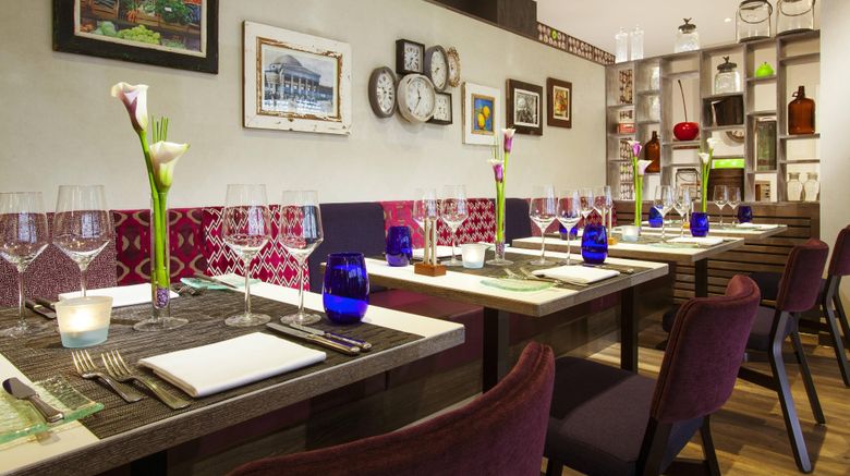 <b>Leipzig Marriott Hotel Restaurant</b>. Images powered by <a href="https://www.leonardoworldwide.com/" title="Leonardo Worldwide" target="_blank">Leonardo</a>.