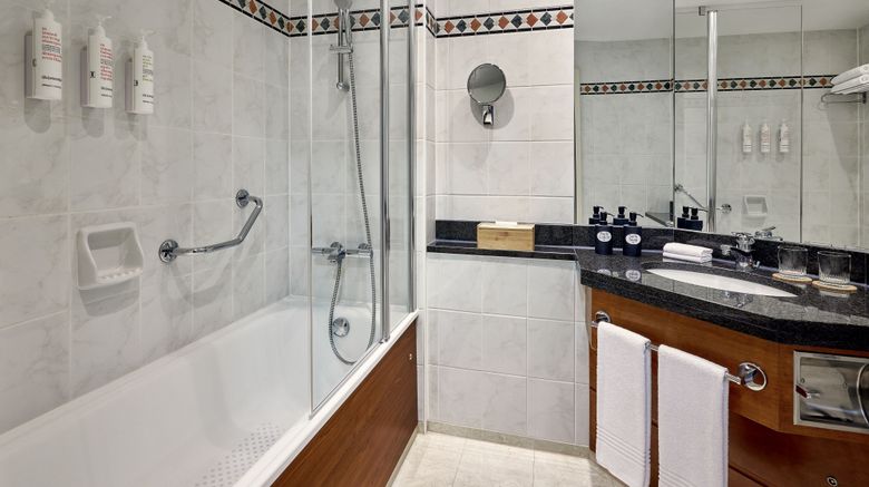 <b>Leipzig Marriott Hotel Room</b>. Images powered by <a href="https://www.leonardoworldwide.com/" title="Leonardo Worldwide" target="_blank">Leonardo</a>.