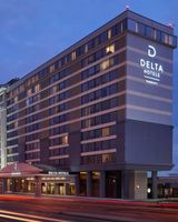 Delta Hotels Toronto Arpt & Conf Center