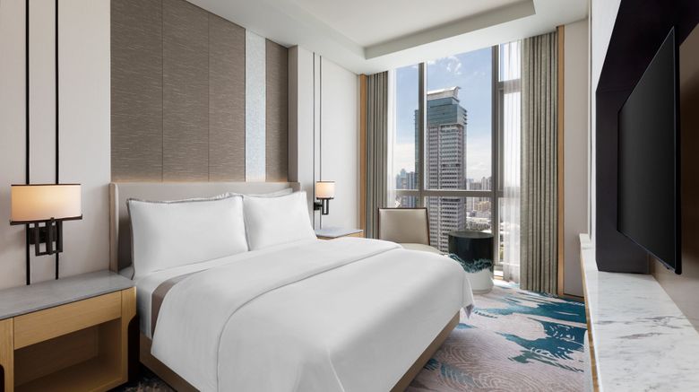 <b>The Westin Manila Suite</b>. Images powered by <a href="https://www.leonardoworldwide.com/" title="Leonardo Worldwide" target="_blank">Leonardo</a>.