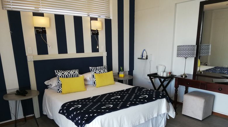 <b>Hoedjiesbaai Hotel Room</b>. Images powered by <a href="https://www.leonardoworldwide.com/" title="Leonardo Worldwide" target="_blank">Leonardo</a>.