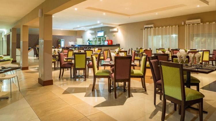 Kadoma Hotel & Conference Center Restaurant