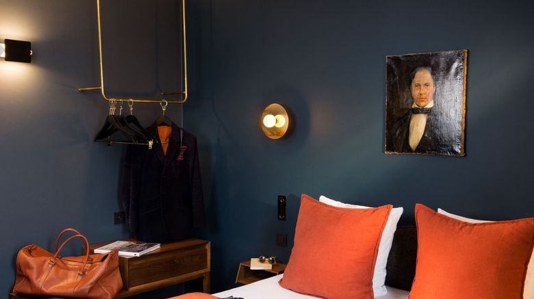 <b>COQ Hotel Paris Room</b>. Images powered by <a href="https://www.leonardoworldwide.com/" title="Leonardo Worldwide" target="_blank">Leonardo</a>.