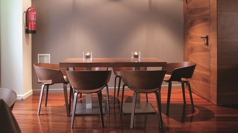 <b>Eurostars Marques de Vallejo Restaurant</b>. Images powered by <a href="https://www.leonardoworldwide.com/" title="Leonardo Worldwide" target="_blank">Leonardo</a>.