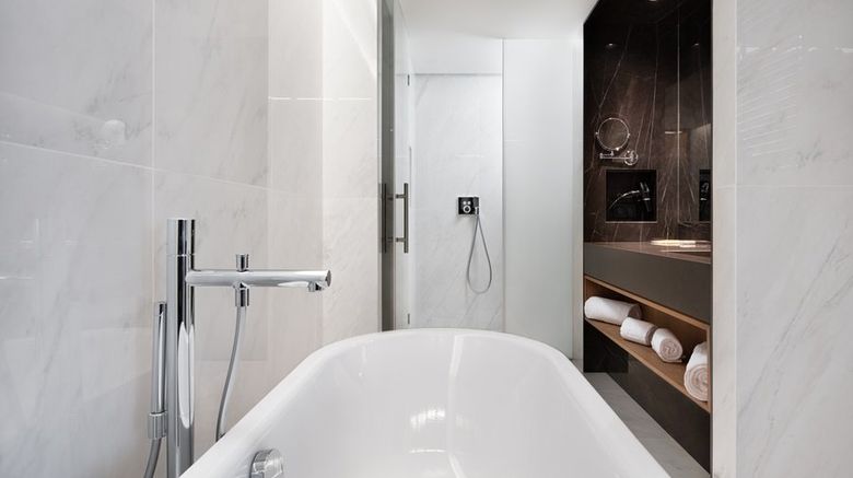 <b>Eurostars Aliados Room</b>. Images powered by <a href="https://www.leonardoworldwide.com/" title="Leonardo Worldwide" target="_blank">Leonardo</a>.