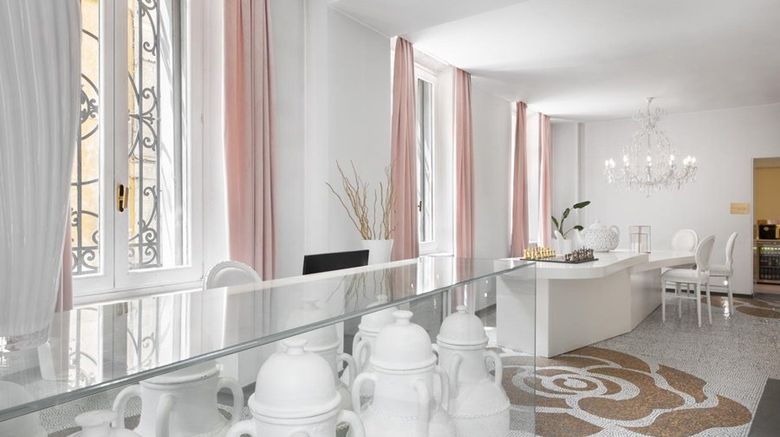 <b>Eurostars Florence Boutique Hotel Lobby</b>. Images powered by <a href="https://www.leonardoworldwide.com/" title="Leonardo Worldwide" target="_blank">Leonardo</a>.