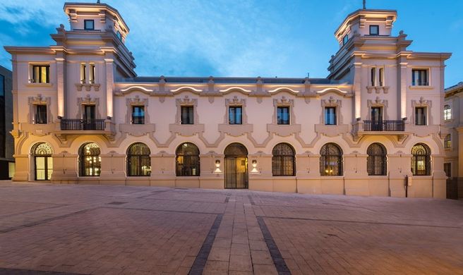 Aurea Palacio de Correos Exterior