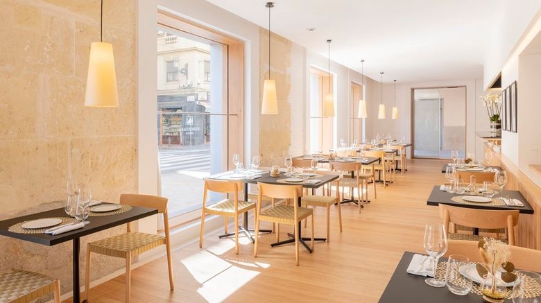 <b>Eurostars Portico Alicante Restaurant</b>. Images powered by <a href="https://www.leonardoworldwide.com/" title="Leonardo Worldwide" target="_blank">Leonardo</a>.