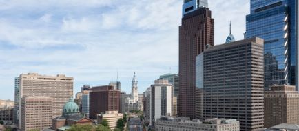 Sheraton Philadelphia Downtown Exterior