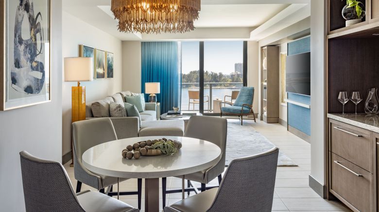 <b>JW Marriott Clearwater Beach Resort/Spa Suite</b>. Images powered by <a href="https://www.leonardoworldwide.com/" title="Leonardo Worldwide" target="_blank">Leonardo</a>.