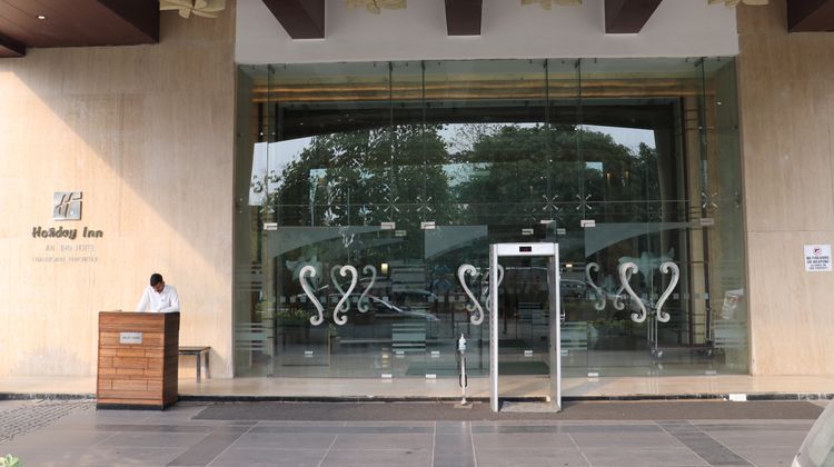 The Aarlis Hotel Panchkula Exterior