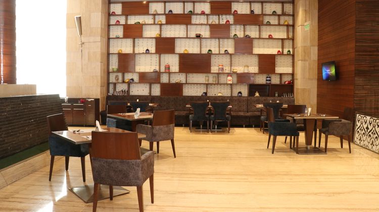 The Aarlis Hotel Panchkula Restaurant