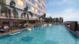 Crowne Plaza New Delhi Mayur Vihar Noida Pool