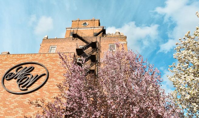 Marcus Whitman Hotel & Conference Center Exterior