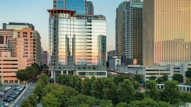 Kimpton Tryon Park Hotel Exterior