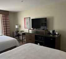 Holiday Inn & Suites Barstow Room