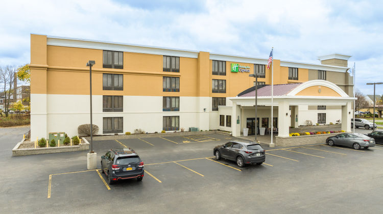 Holiday Inn Express Rochester Exterior