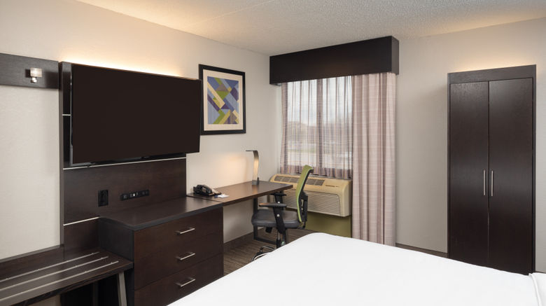 <b>Holiday Inn Express Rochester Suite</b>. Images powered by <a href="https://www.leonardoworldwide.com/" title="Leonardo Worldwide" target="_blank">Leonardo</a>.