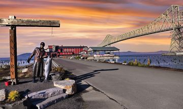 Cannery Pier Hotel & Spa