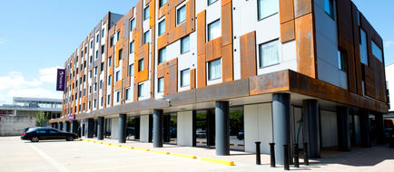 Premier Inn Milton Keynes (Theatre Dist) Exterior