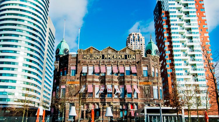 Hotel New York Exterior