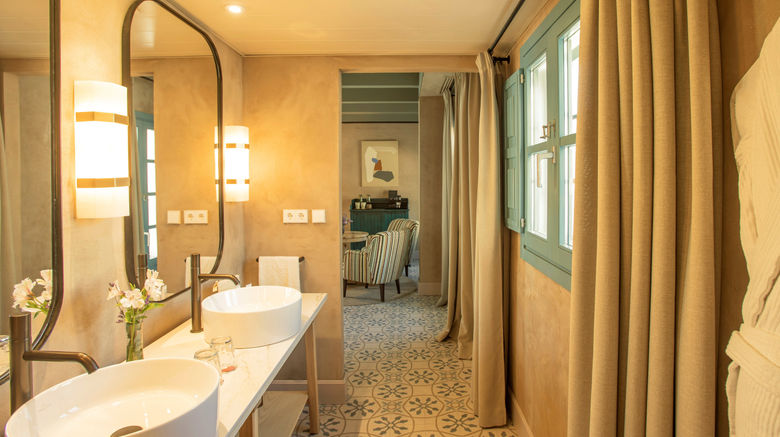 <b>Hospes Las Casas del Rey de Baeza Room</b>. Images powered by <a href="https://www.leonardoworldwide.com/" title="Leonardo Worldwide" target="_blank">Leonardo</a>.
