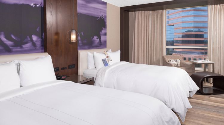 Durham Marriott City Center Room