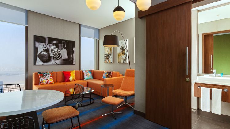 Aloft Me'aisam, Dubai Suite