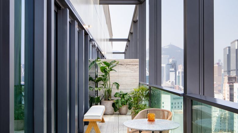 <b>The Hari Hong Kong Room</b>. Images powered by <a href="https://www.leonardoworldwide.com/" title="Leonardo Worldwide" target="_blank">Leonardo</a>.