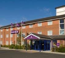 Premier Inn Newcastle (Washington) Exterior
