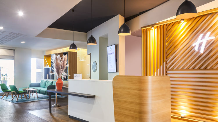 Holiday Inn Perpignan Exterior