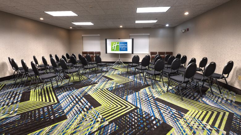 <b>Holiday Inn Express Hotel & Suites Meeting</b>. Images powered by <a href="https://www.leonardoworldwide.com/" title="Leonardo Worldwide" target="_blank">Leonardo</a>.