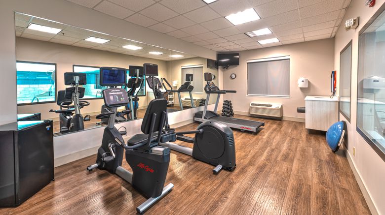 <b>Holiday Inn Express Hotel & Suites Health Club</b>. Images powered by <a href="https://www.leonardoworldwide.com/" title="Leonardo Worldwide" target="_blank">Leonardo</a>.