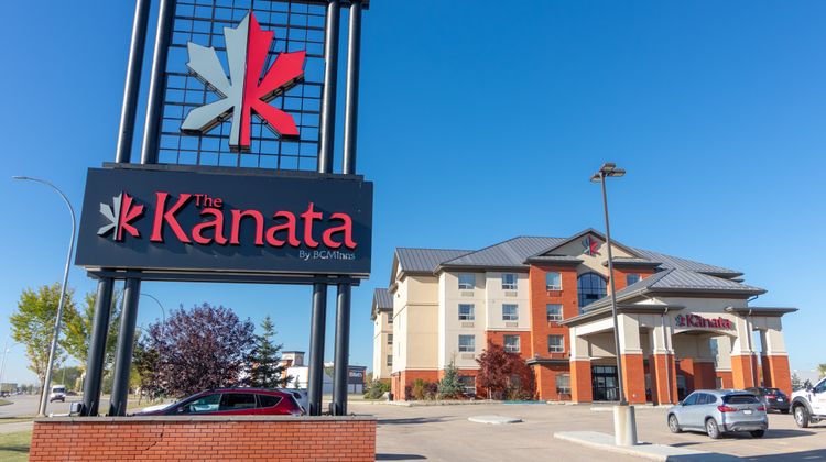 The Kanata by BCMInns Exterior