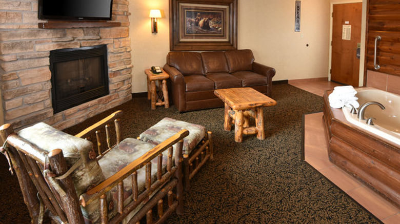 <b>Stoney Creek Inn & Conference Center Suite</b>. Images powered by <a href="https://www.leonardoworldwide.com/" title="Leonardo Worldwide" target="_blank">Leonardo</a>.