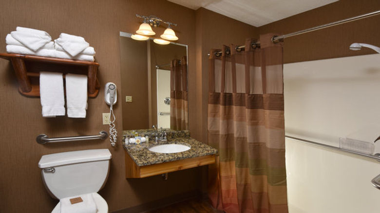 <b>Stoney Creek Inn & Conference Center Room</b>. Images powered by <a href="https://www.leonardoworldwide.com/" title="Leonardo Worldwide" target="_blank">Leonardo</a>.