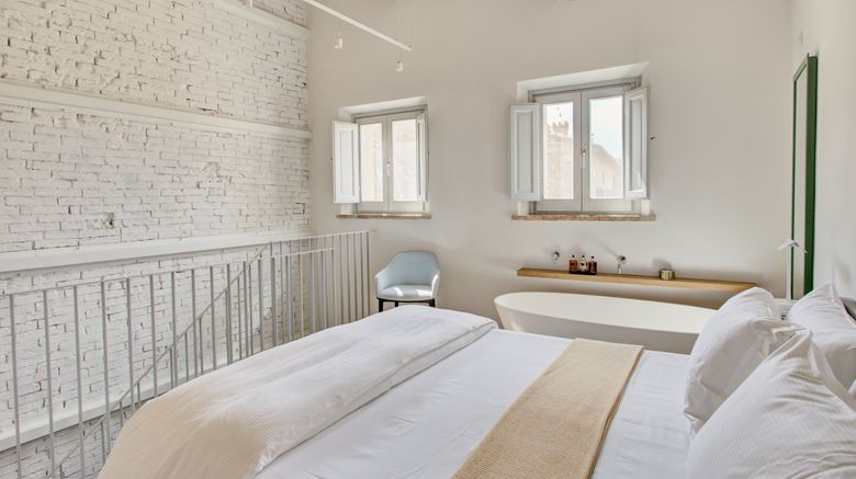 <b>La Bandita Townhouse, a Design Hotel Suite</b>. Images powered by <a href="https://www.leonardoworldwide.com/" title="Leonardo Worldwide" target="_blank">Leonardo</a>.
