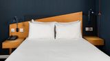 <b>Holiday Inn Express Gloucester South Room</b>. Images powered by <a href="https://www.leonardoworldwide.com/" title="Leonardo Worldwide" target="_blank">Leonardo</a>.