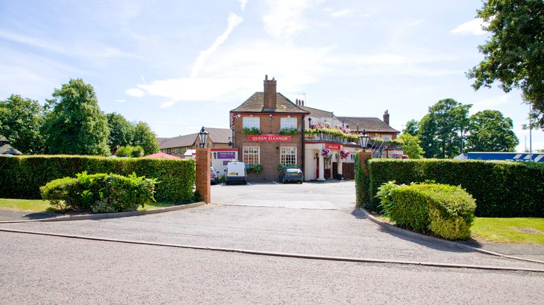 <b>Premier Inn Northampton South (Wootton) Exterior</b>. Images powered by <a href="https://www.leonardoworldwide.com/" title="Leonardo Worldwide" target="_blank">Leonardo</a>.