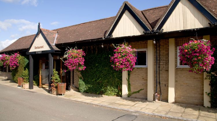 Premier Inn Northampton West (Harpole) Exterior