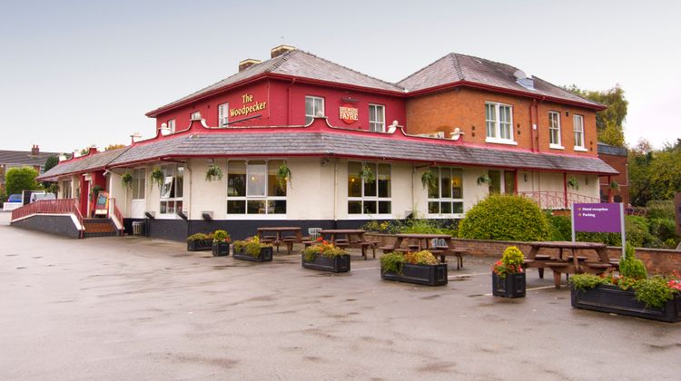 Premier Inn Northwich South Exterior