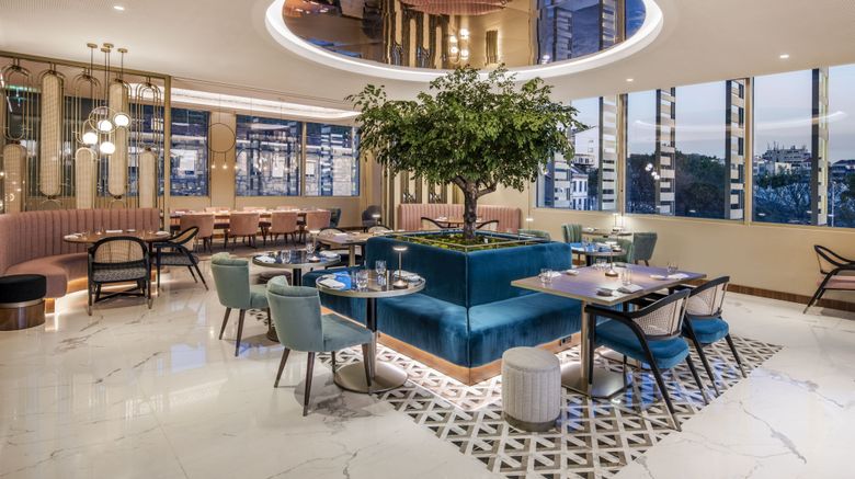 <b>Renaissance Porto Lapa Hotel Restaurant</b>. Images powered by <a href="https://www.leonardoworldwide.com/" title="Leonardo Worldwide" target="_blank">Leonardo</a>.