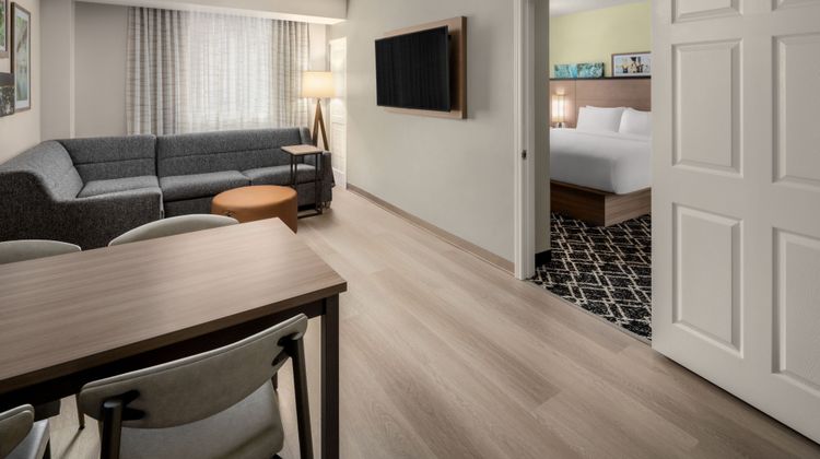 Residence Inn Portland Riverplace Room