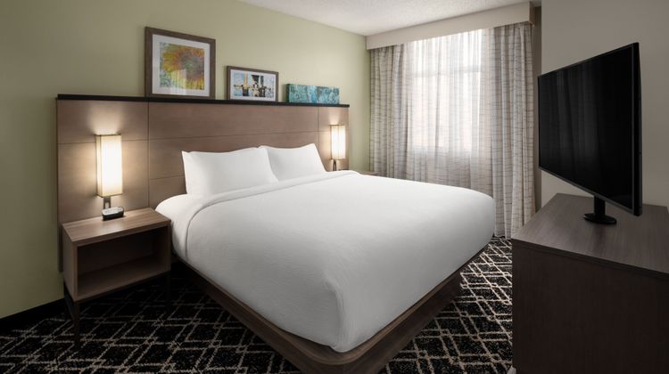 Residence Inn Portland Riverplace Suite