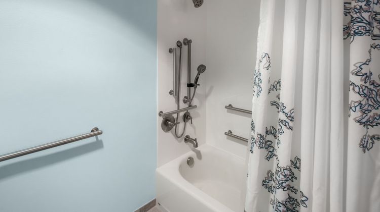 Residence Inn Portland Riverplace Room