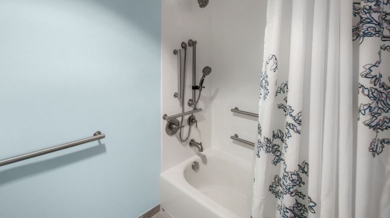 <b>Residence Inn Portland Riverplace Room</b>. Images powered by <a href="https://www.leonardoworldwide.com/" title="Leonardo Worldwide" target="_blank">Leonardo</a>.
