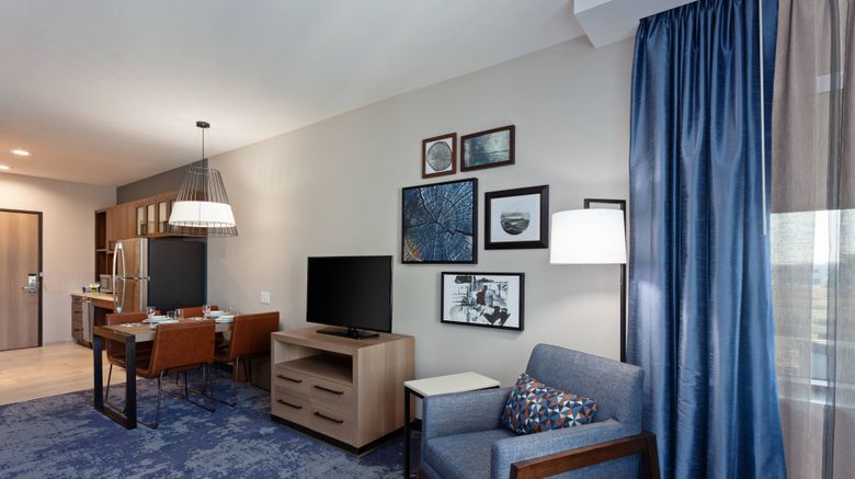 <b>TownePlace Suites San Diego Central Suite</b>. Images powered by <a href="https://www.leonardoworldwide.com/" title="Leonardo Worldwide" target="_blank">Leonardo</a>.
