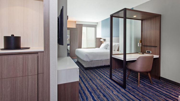 SpringHill Suites Huntington Beach Suite