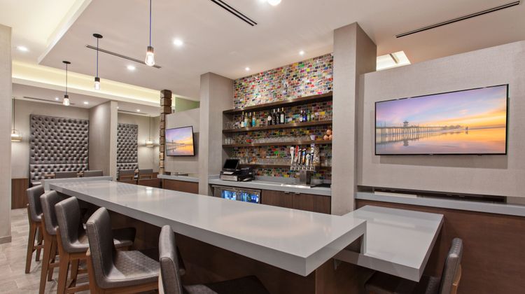 SpringHill Suites Huntington Beach Restaurant